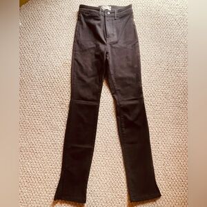 Everlane Way-High Skinny Jeans with cute split hem detail - black - 27 - NWOT